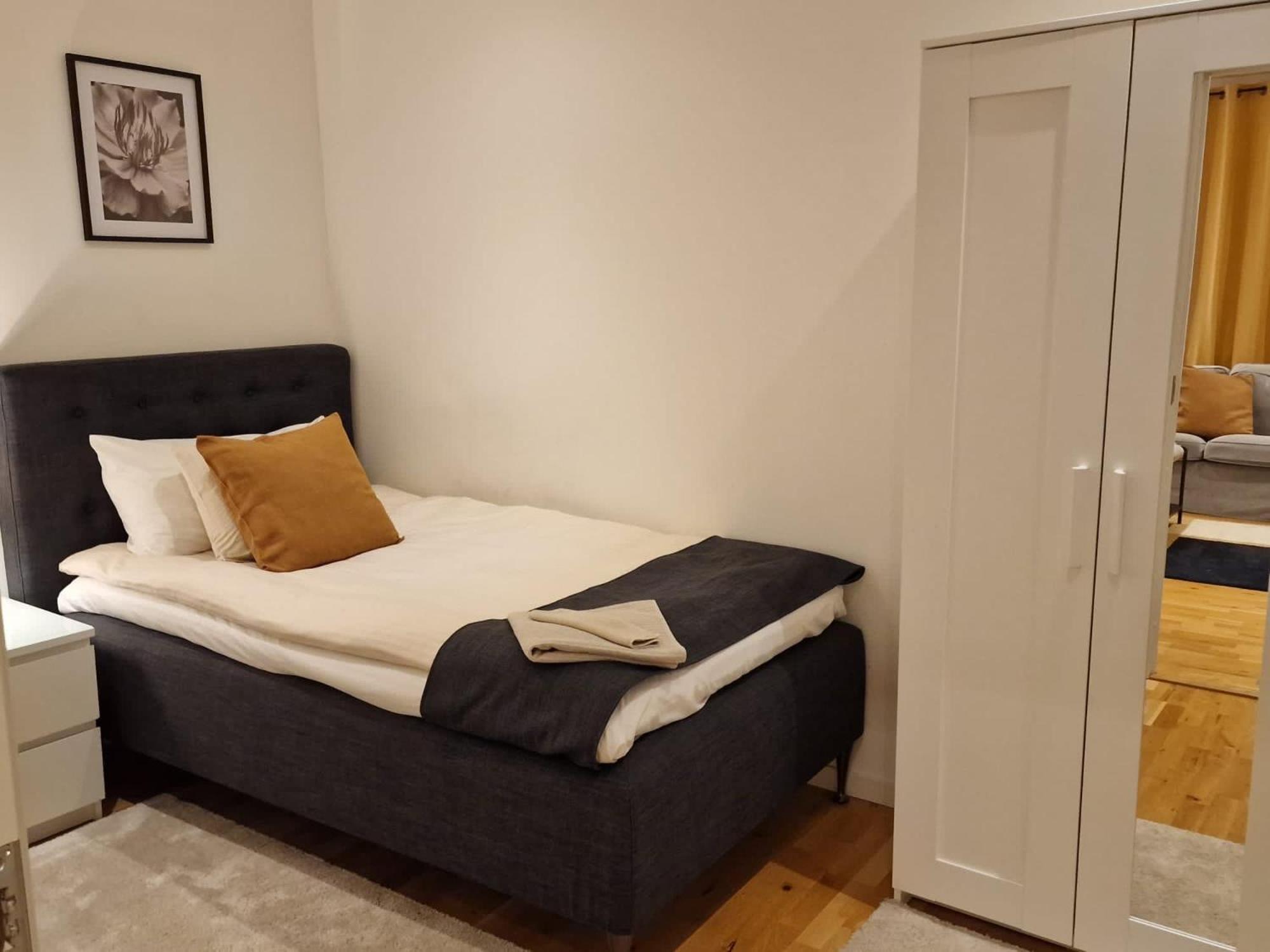Noah Longstay Apartment Västerås Buitenkant foto