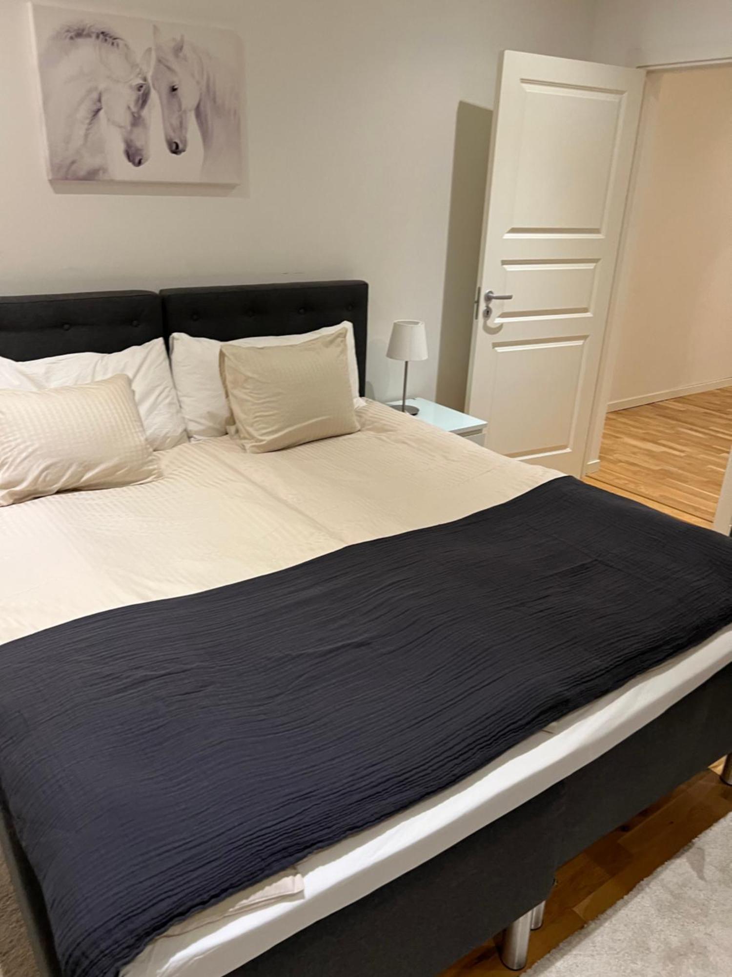 Noah Longstay Apartment Västerås Buitenkant foto