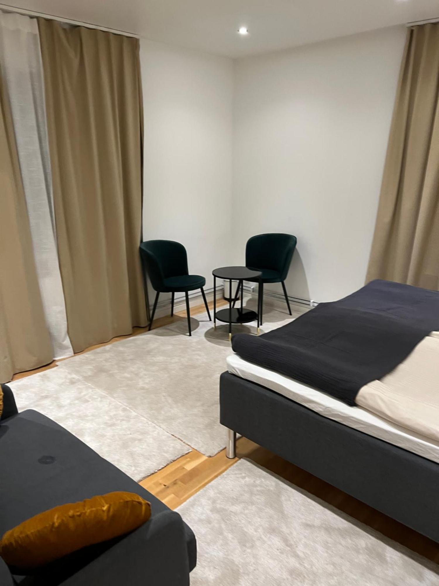 Noah Longstay Apartment Västerås Buitenkant foto